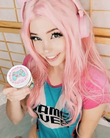 Belle Delphine头像